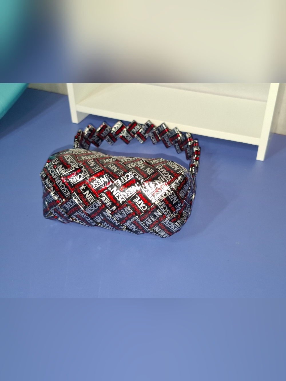 🎆SALE🎆 Vintage Recycled Nescafé Instant Coffee Wrappers Mini Handbag - Picture 4 of 6